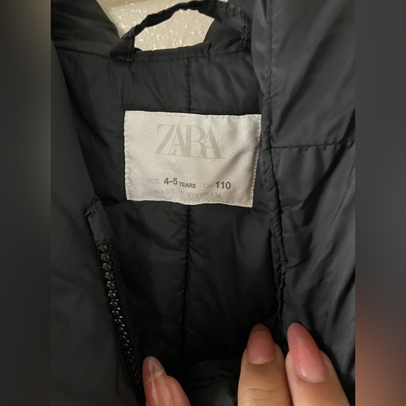 Zara kids puffer jacket - Picture 2 of 3